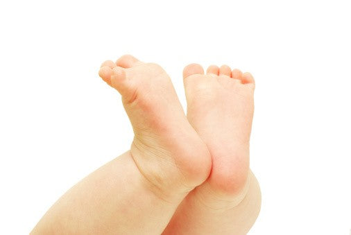 Kenapa perlu sapu minyak pati di tapak kaki?